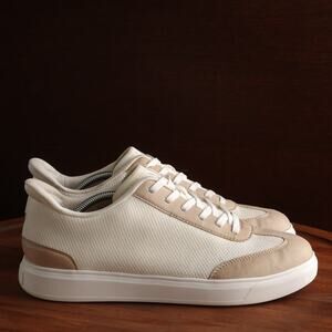 Vivaia Sneakers Womens SZ 9 Cream Brown Versa Slip In Comfort Walking Low Shoes